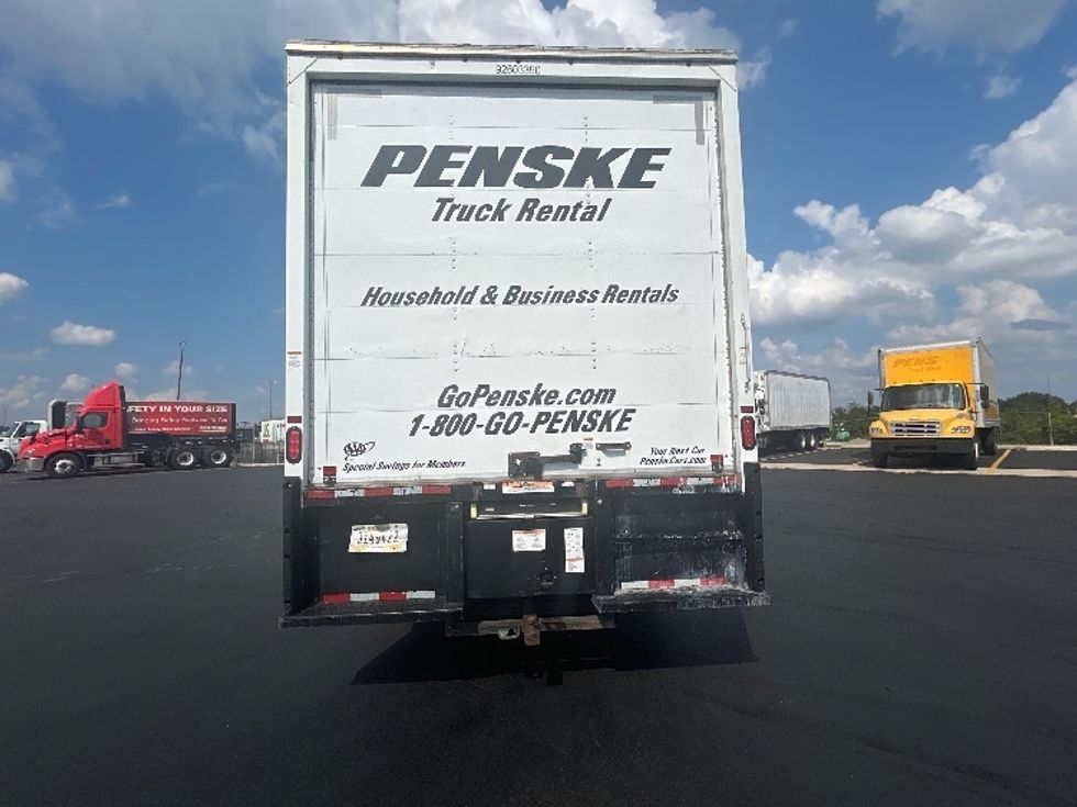 Medium Duty Box Truck-Light and Medium Duty Trucks-International-2022-MV607-Columbus-OH-239,673\n\t\tmiles-$ 41,250 - Image 7