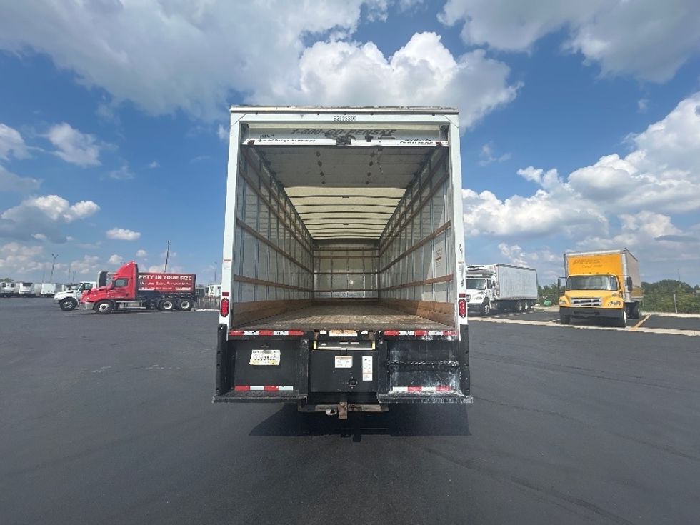 Medium Duty Box Truck-Light and Medium Duty Trucks-International-2022-MV607-Columbus-OH-239,673\n\t\tmiles-$ 41,250 - Image 8