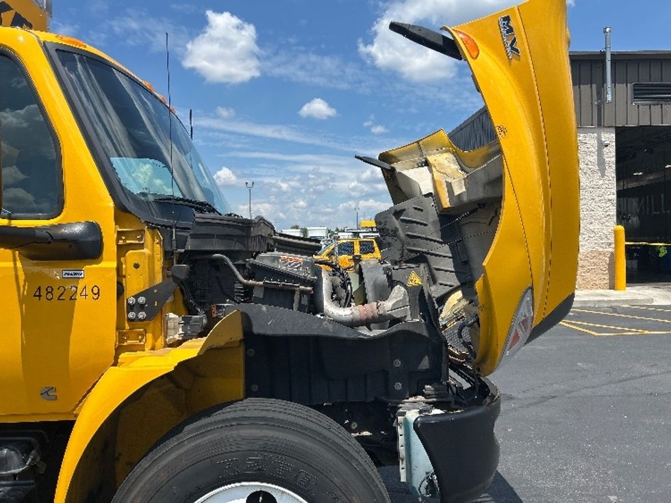 Medium Duty Box Truck-Light and Medium Duty Trucks-International-2022-MV607-Columbus-OH-295,477\n\t\tmiles-$ 35,500 - Image 23