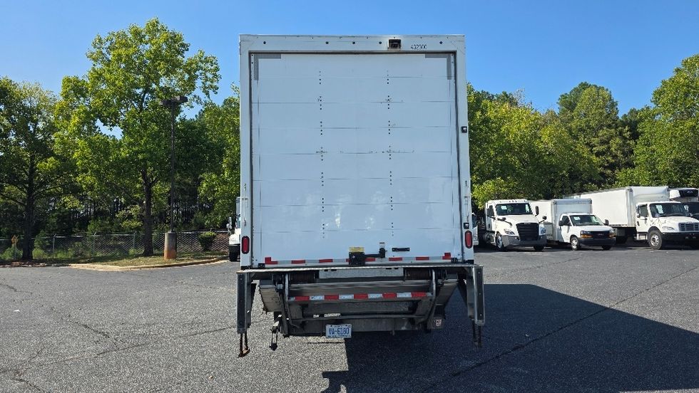 Medium Duty Box Truck-Light and Medium Duty Trucks-International-2022-MV607-Concord-NC-257,083\n\t\tmiles-$ 49,250 - Image 7