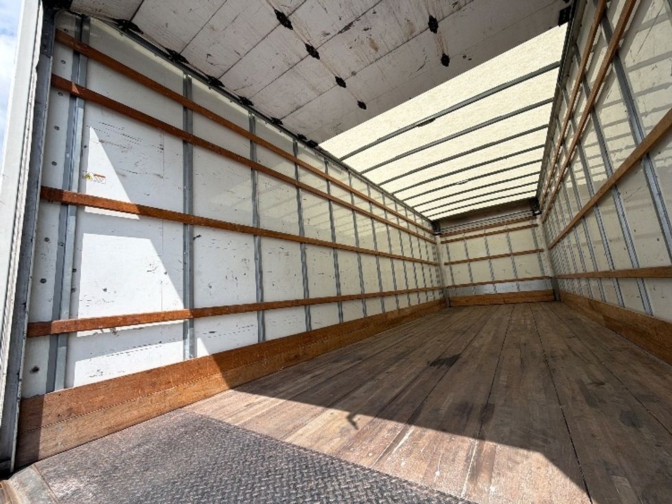 Medium Duty Box Truck-Light and Medium Duty Trucks-International-2022-MV607-Conyers-GA-255,276\n\t\tmiles-$ 40,250 - Image 10