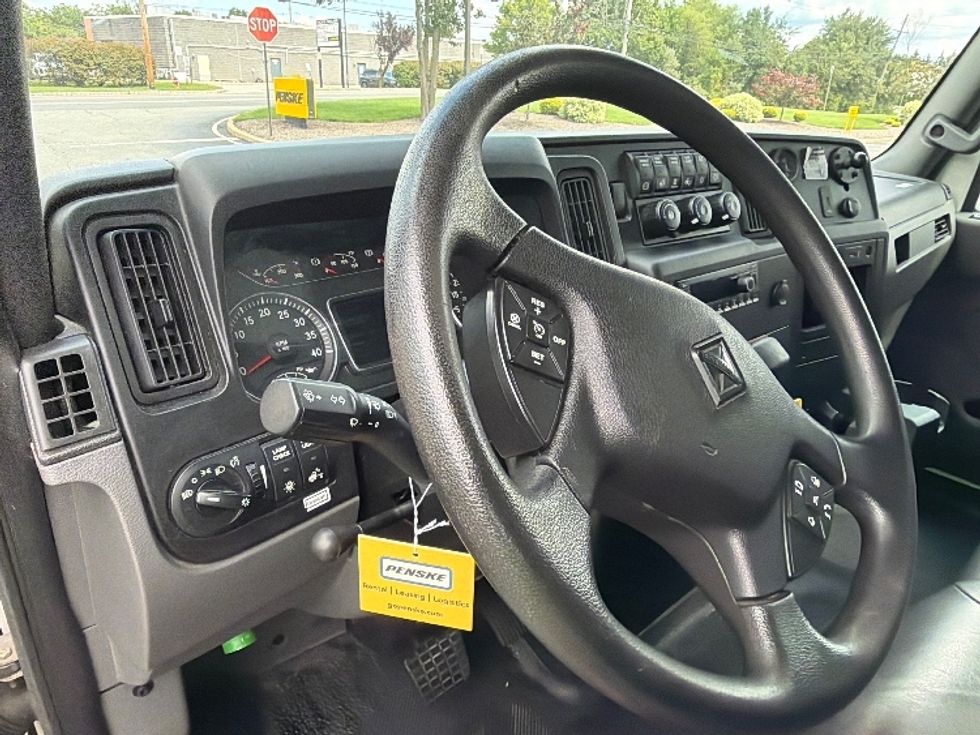 Medium Duty Box Truck-Light and Medium Duty Trucks-International-2022-MV607-Conyers-GA-255,276\n\t\tmiles-$ 40,250 - Image 16