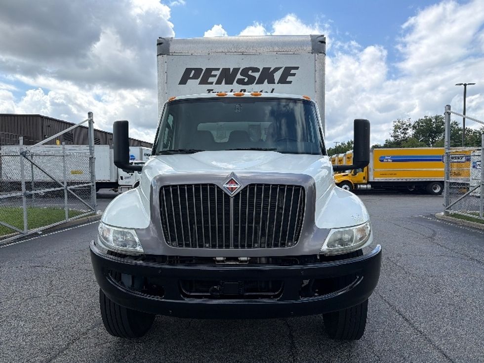 Medium Duty Box Truck-Light and Medium Duty Trucks-International-2022-MV607-Conyers-GA-255,276\n\t\tmiles-$ 40,250 - Image 2
