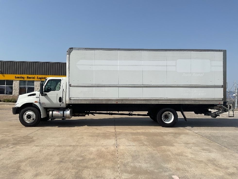 Medium Duty Box Truck-Light and Medium Duty Trucks-International-2022-MV607-Corpus Christi-TX-110,791\n\t\tmiles-$ 73,250 - Image 4