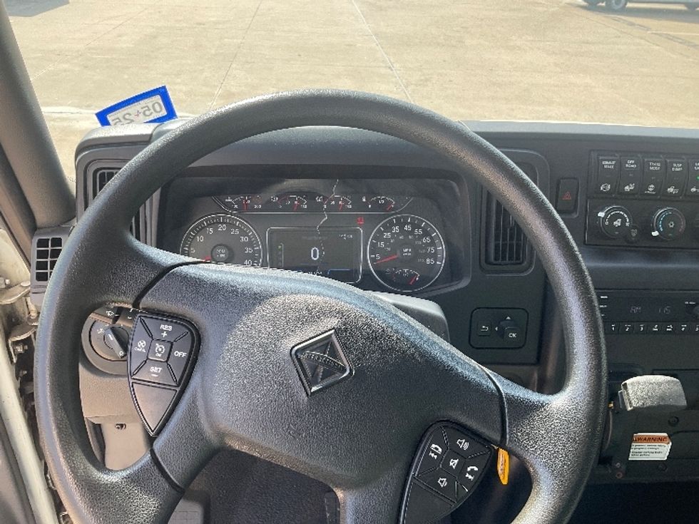 Medium Duty Box Truck-Light and Medium Duty Trucks-International-2022-MV607-Corpus Christi-TX-110,791\n\t\tmiles-$ 73,250 - Image 18