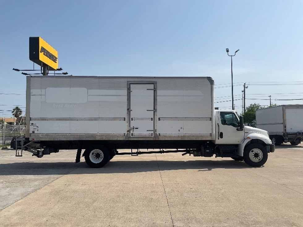 Medium Duty Box Truck-Light and Medium Duty Trucks-International-2022-MV607-Corpus Christi-TX-110,791\n\t\tmiles-$ 73,250 - Image 15