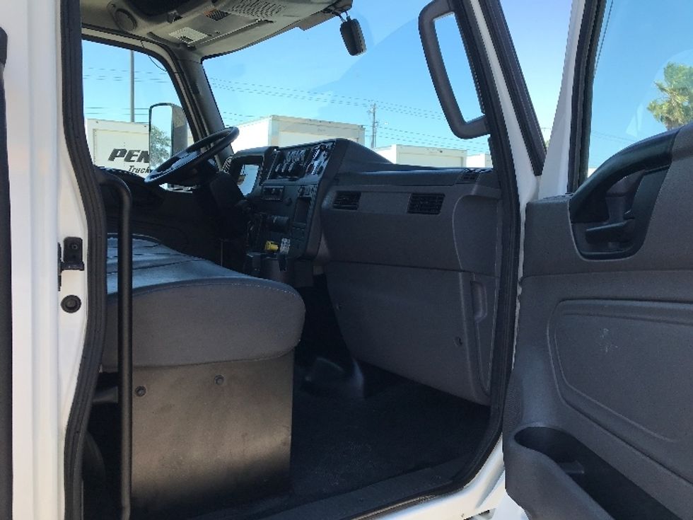 Medium Duty Box Truck-Light and Medium Duty Trucks-International-2022-MV607-Corpus Christi-TX-136,088\n\t\tmiles-$ 68,750 - Image 20