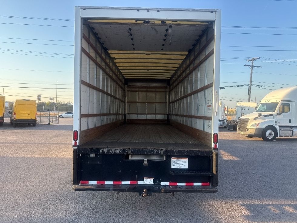 Medium Duty Box Truck-Light and Medium Duty Trucks-International-2022-MV607-Dallas-TX-240,024\n\t\tmiles-$ 43,000 - Image 8