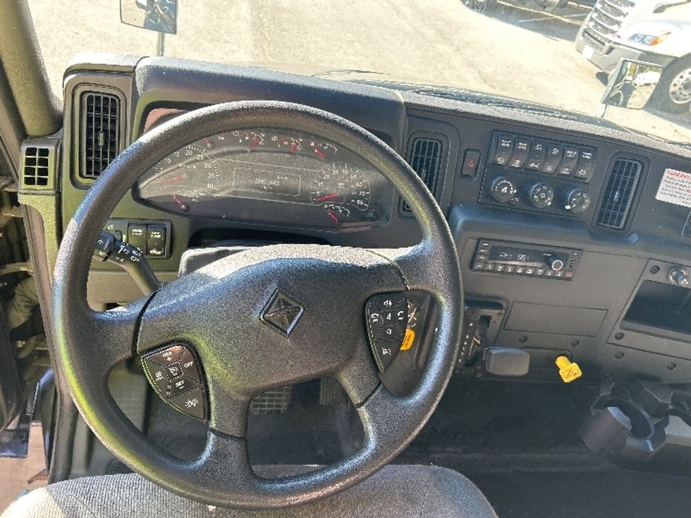 Medium Duty Box Truck-Light and Medium Duty Trucks-International-2022-MV607-Dalton-GA-205,943\n\t\tmiles-$ 56,250 - Image 17