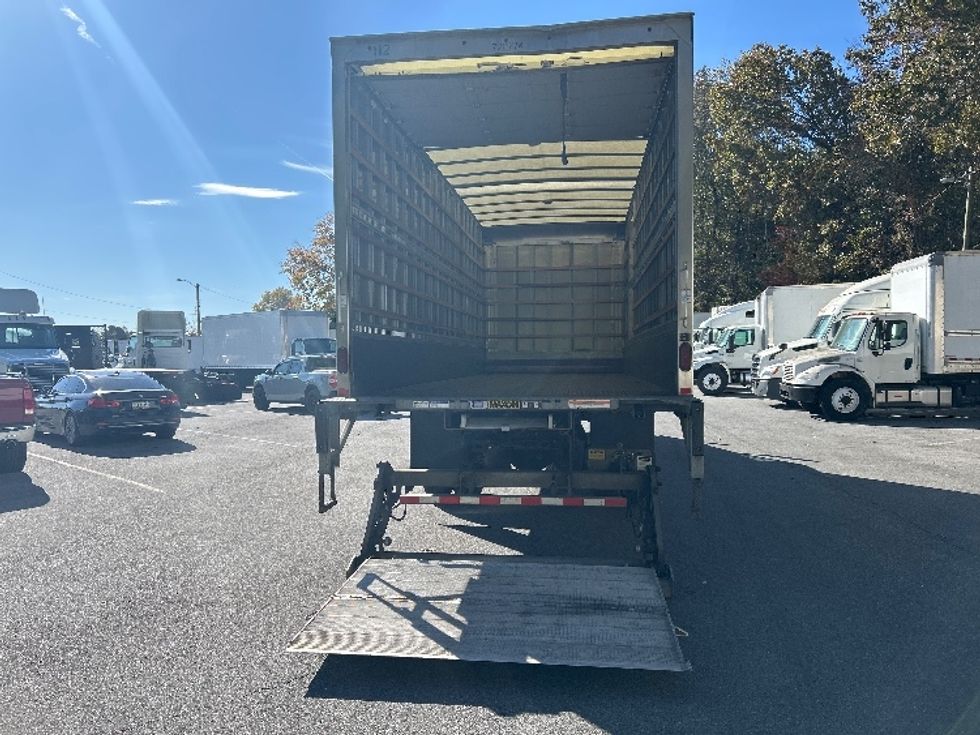 Medium Duty Box Truck-Light and Medium Duty Trucks-International-2022-MV607-Dalton-GA-205,943\n\t\tmiles-$ 56,250 - Image 8