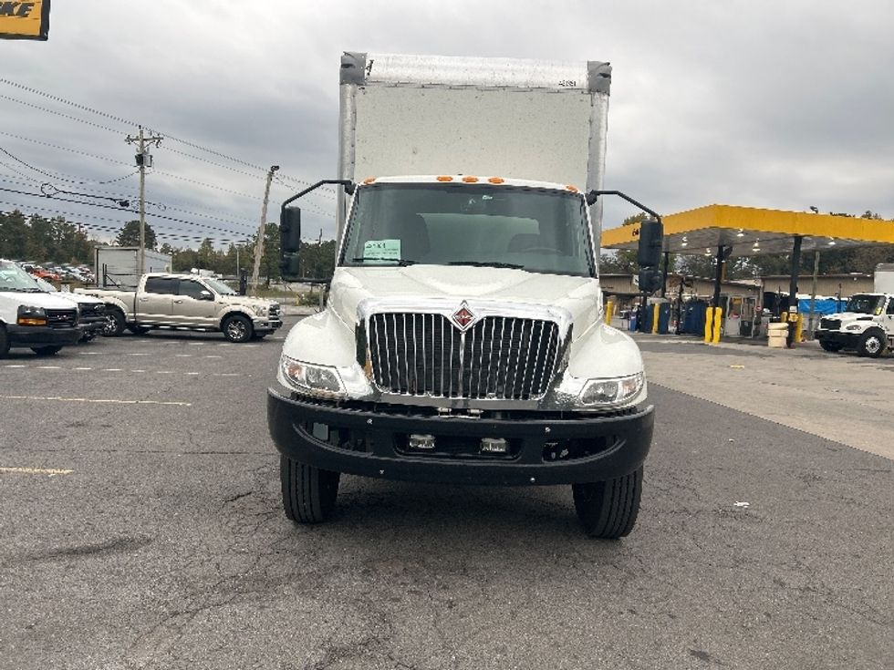 Medium Duty Box Truck-Light and Medium Duty Trucks-International-2022-MV607-Dalton-GA-224,328\n\t\tmiles-$ 52,750 - Image 1
