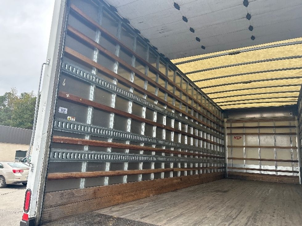 Medium Duty Box Truck-Light and Medium Duty Trucks-International-2022-MV607-Dalton-GA-224,328\n\t\tmiles-$ 52,750 - Image 10