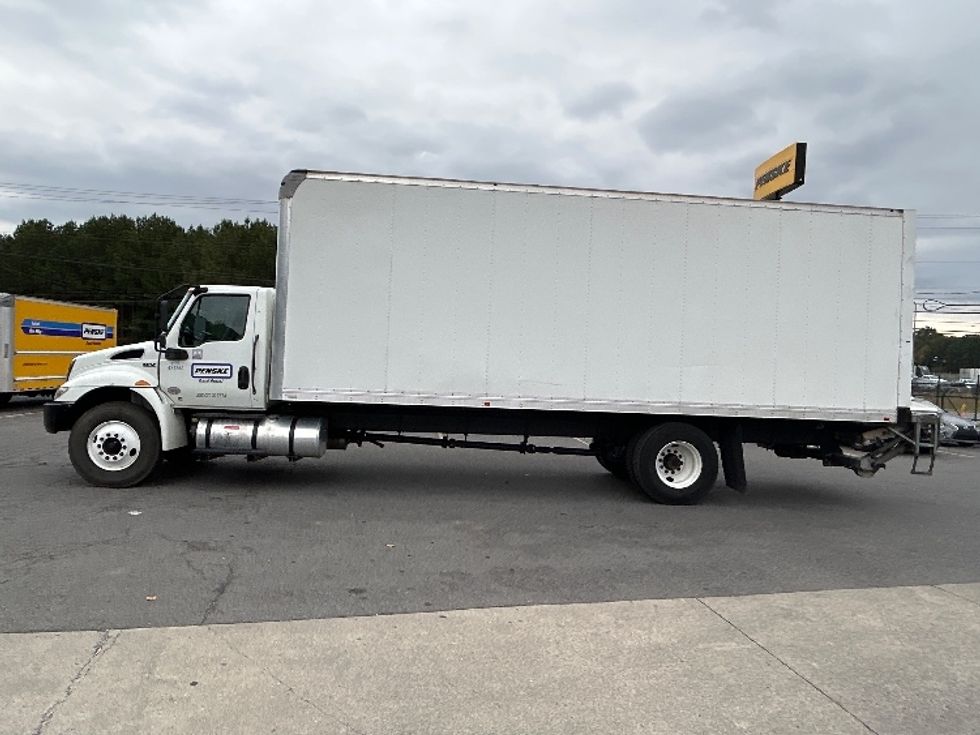 Medium Duty Box Truck-Light and Medium Duty Trucks-International-2022-MV607-Dalton-GA-224,328\n\t\tmiles-$ 52,750 - Image 3
