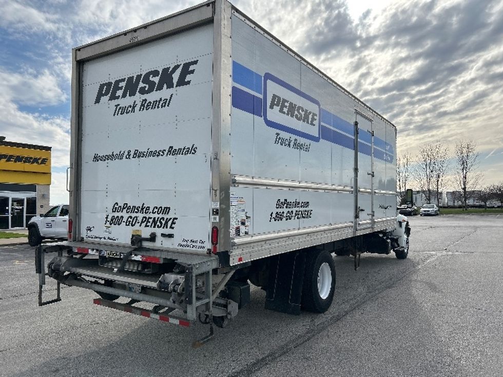 Medium Duty Box Truck-Light and Medium Duty Trucks-International-2022-MV607-Davenport-IA-140,182\n\t\tmiles-$ 68,000 - Image 13