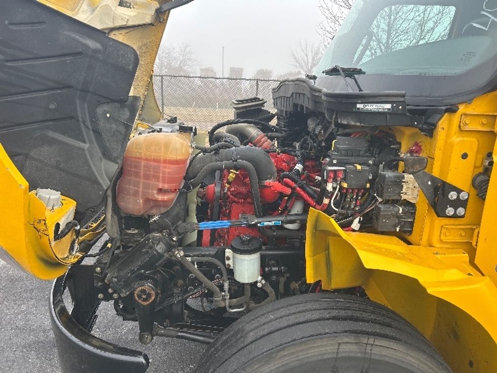 Medium Duty Box Truck-Light and Medium Duty Trucks-International-2022-MV607-Davenport-IA-81,401\n\t\tmiles-$ 74,750 - Image 24