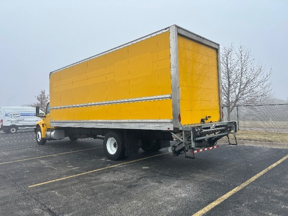 Medium Duty Box Truck-Light and Medium Duty Trucks-International-2022-MV607-Davenport-IA-81,401\n\t\tmiles-$ 74,750 - Image 6