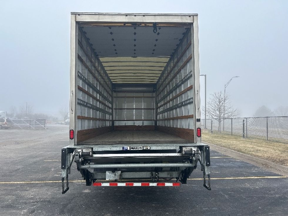 Medium Duty Box Truck-Light and Medium Duty Trucks-International-2022-MV607-Davenport-IA-81,401\n\t\tmiles-$ 74,750 - Image 8