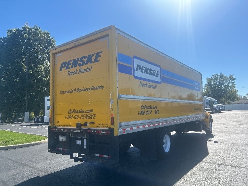 Medium Duty Box Truck-Light and Medium Duty Trucks-International-2022-MV607-Dayton-OH-231,960\n\t\tmiles-$ 40,000 - Image 13