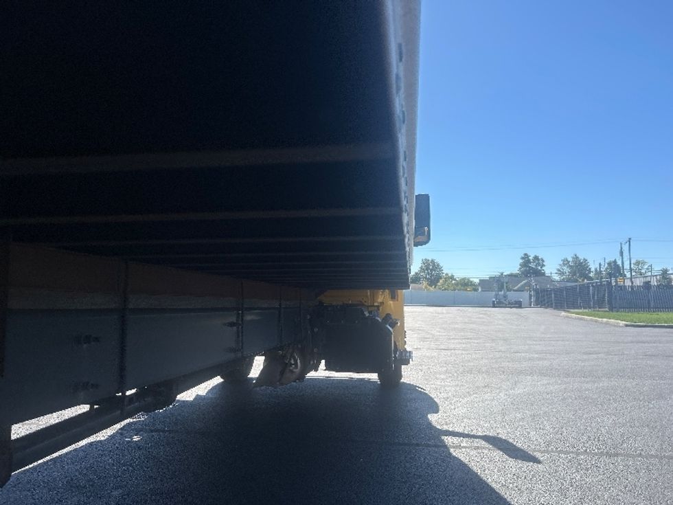 Medium Duty Box Truck-Light and Medium Duty Trucks-International-2022-MV607-Dayton-OH-231,960\n\t\tmiles-$ 40,000 - Image 14