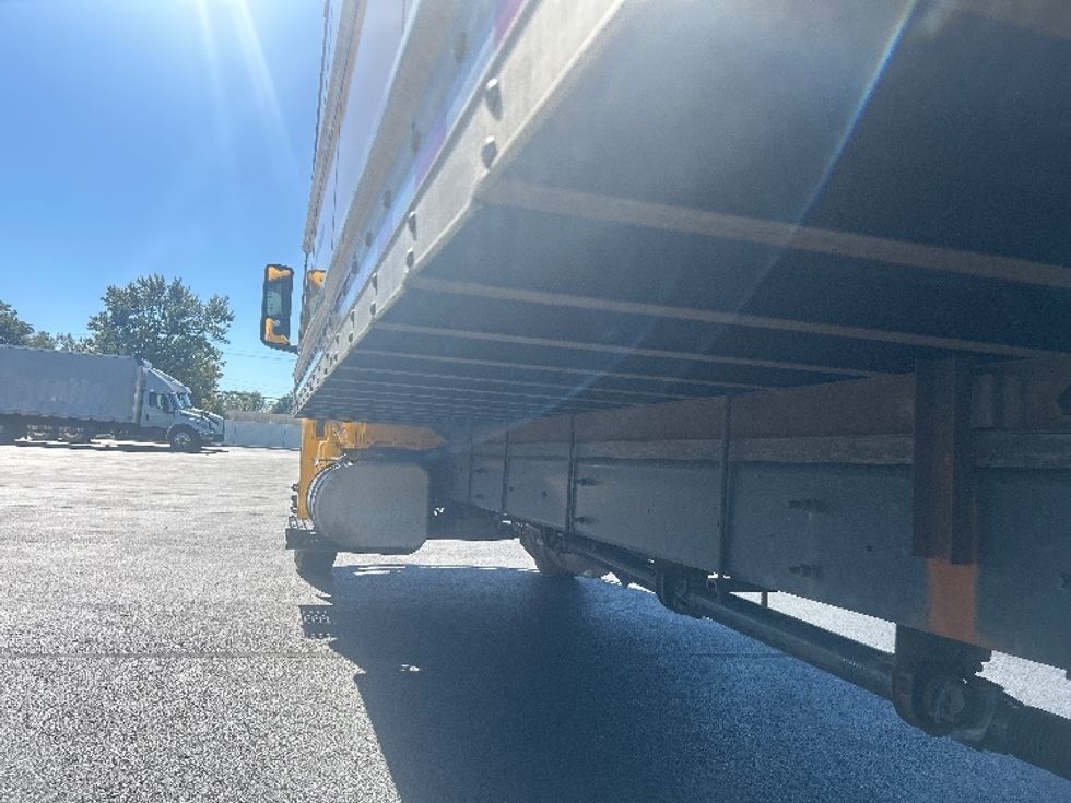 Medium Duty Box Truck-Light and Medium Duty Trucks-International-2022-MV607-Dayton-OH-231,960\n\t\tmiles-$ 40,000 - Image 5