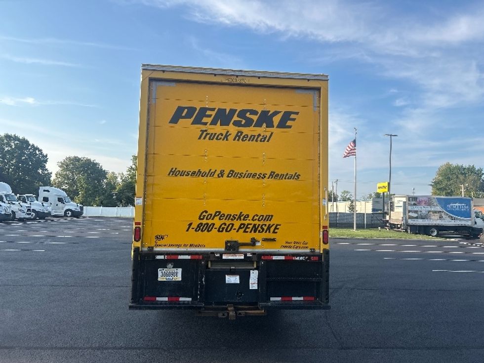 Medium Duty Box Truck-Light and Medium Duty Trucks-International-2022-MV607-Dayton-OH-237,572\n\t\tmiles-$ 39,250 - Image 7