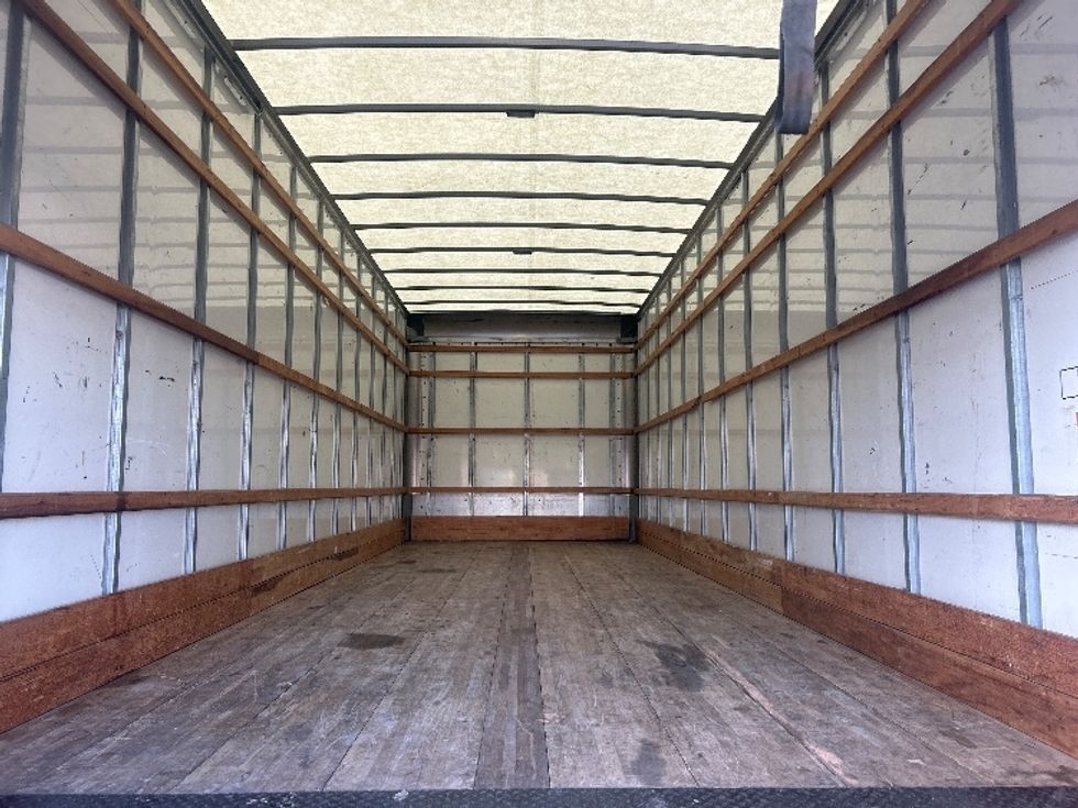 Medium Duty Box Truck-Light and Medium Duty Trucks-International-2022-MV607-Dayton-OH-237,572\n\t\tmiles-$ 39,250 - Image 8
