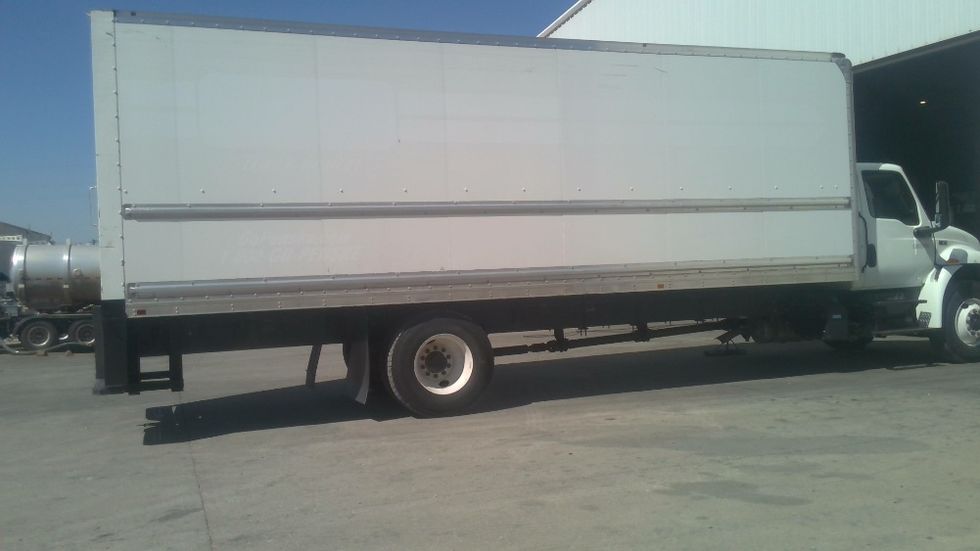 Medium Duty Box Truck-Light and Medium Duty Trucks-International-2022-MV607-Denton-TX-238,111\n\t\tmiles-$ 43,250 - Image 26