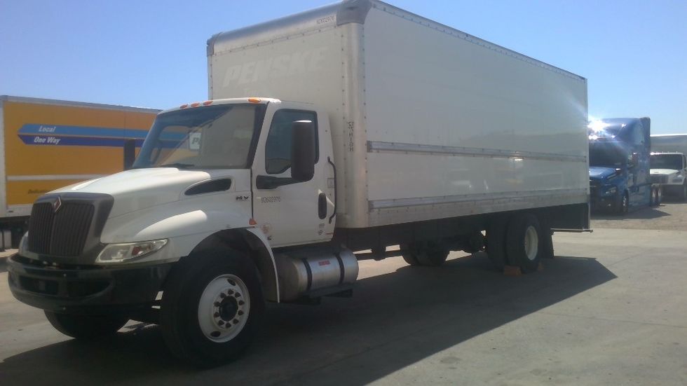 Medium Duty Box Truck-Light and Medium Duty Trucks-International-2022-MV607-Denton-TX-238,111\n\t\tmiles-$ 43,250 - Image 3