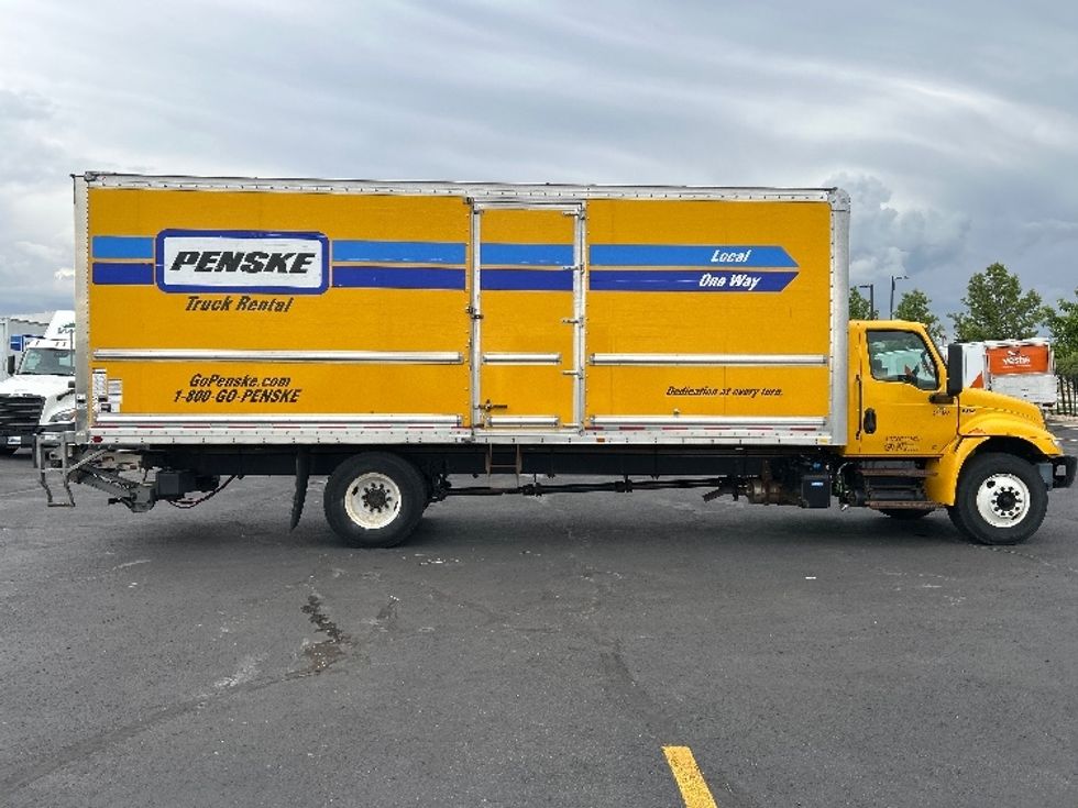 Medium Duty Box Truck-Light and Medium Duty Trucks-International-2022-MV607-Denver-CO-130,131\n\t\tmiles-$ 64,000 - Image 15
