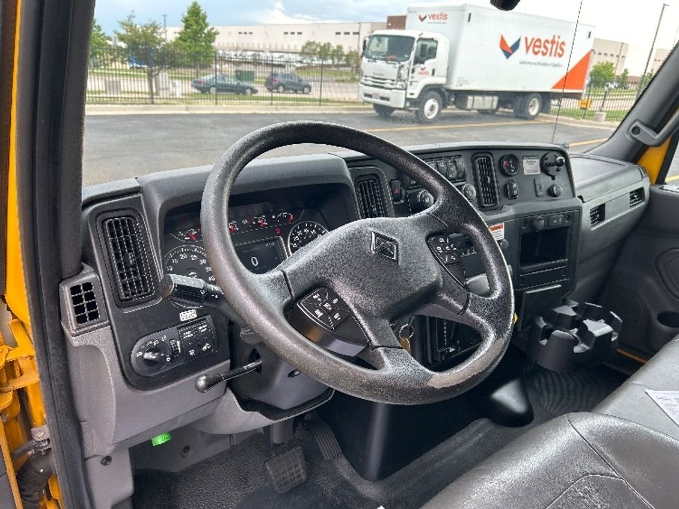 Medium Duty Box Truck-Light and Medium Duty Trucks-International-2022-MV607-Denver-CO-130,131\n\t\tmiles-$ 64,000 - Image 17
