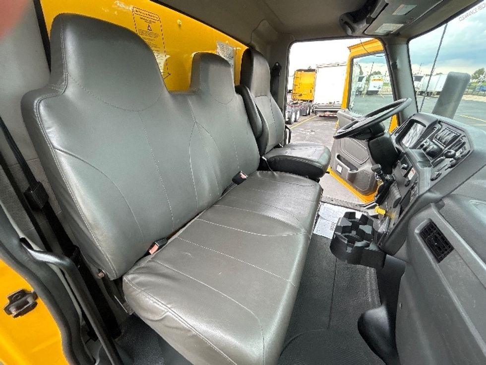 Medium Duty Box Truck-Light and Medium Duty Trucks-International-2022-MV607-Denver-CO-130,131\n\t\tmiles-$ 64,000 - Image 22