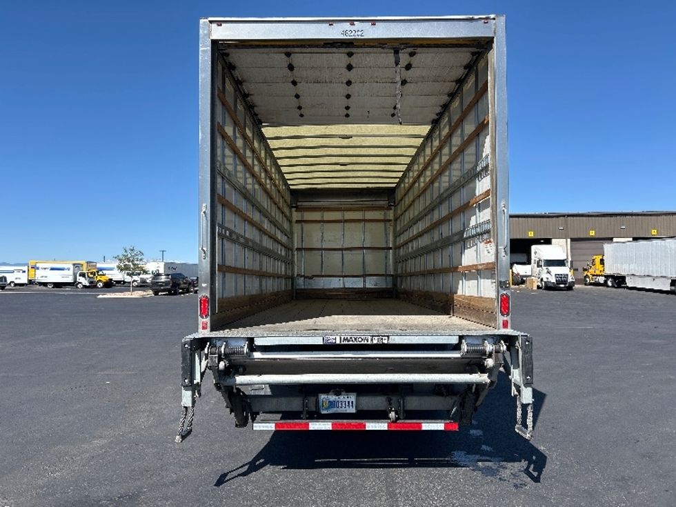 Medium Duty Box Truck-Light and Medium Duty Trucks-International-2022-MV607-Denver-CO-187,055\n\t\tmiles-$ 54,000 - Image 9