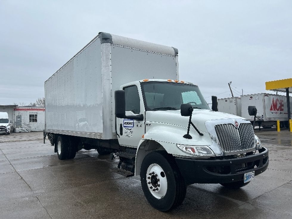 Medium Duty Box Truck-Light and Medium Duty Trucks-International-2022-MV607-Des Moines-IA-118,993\n\t\tmiles-$ 66,000 - Image 26