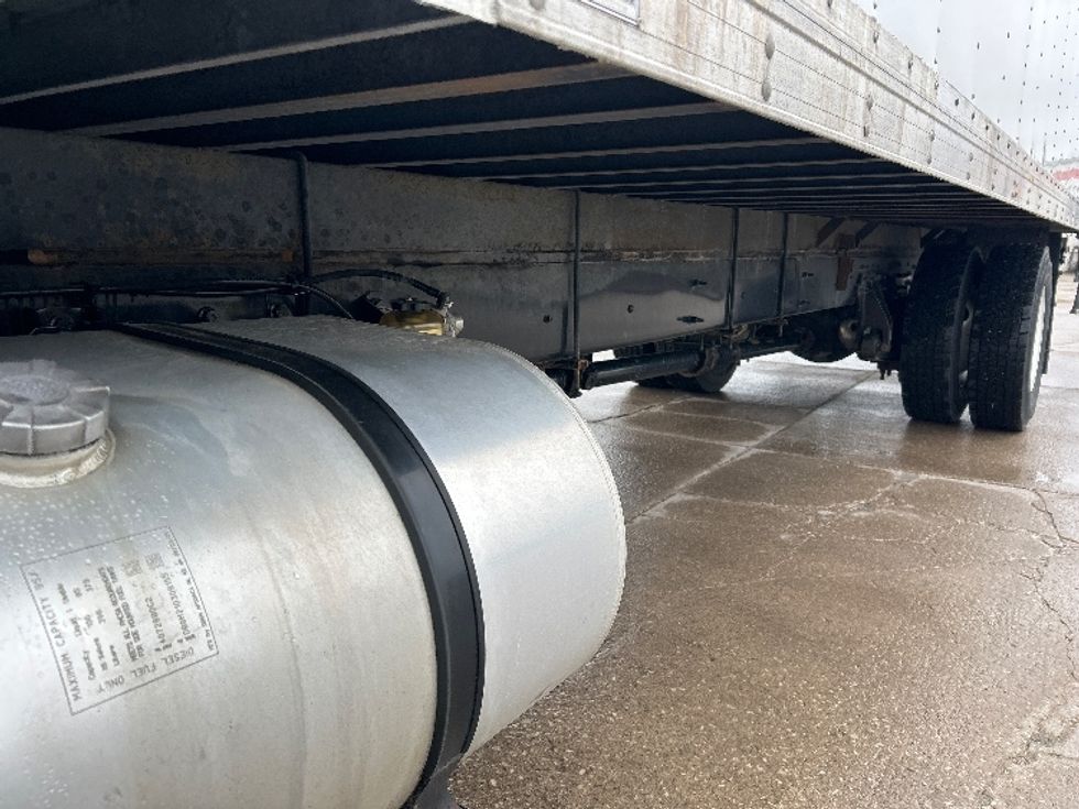 Medium Duty Box Truck-Light and Medium Duty Trucks-International-2022-MV607-Des Moines-IA-118,993\n\t\tmiles-$ 66,000 - Image 5