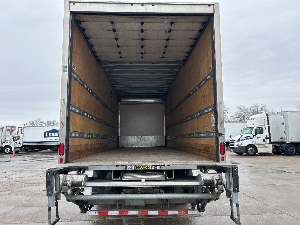 Medium Duty Box Truck-Light and Medium Duty Trucks-International-2022-MV607-Des Moines-IA-118,993\n\t\tmiles-$ 66,000 - Image 8