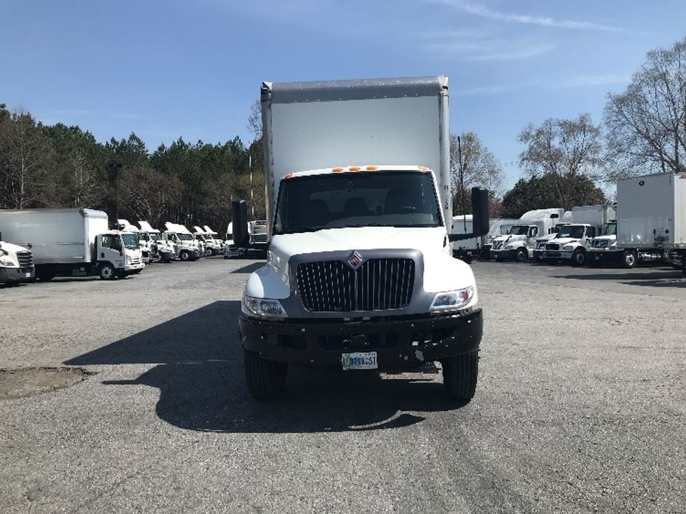 Medium Duty Box Truck-Light and Medium Duty Trucks-International-2022-MV607-Duluth-GA-113,921\n\t\tmiles-$ 78,000 - Image 2