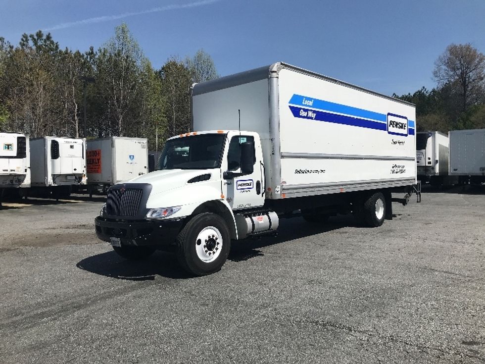 Medium Duty Box Truck-Light and Medium Duty Trucks-International-2022-MV607-Duluth-GA-113,921\n\t\tmiles-$ 78,000 - Image 3