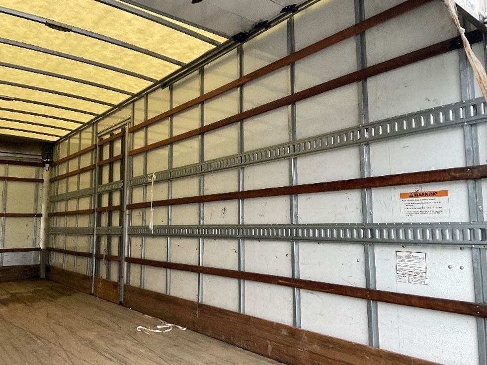 Medium Duty Box Truck-Light and Medium Duty Trucks-International-2022-MV607-Duluth-GA-286,737\n\t\tmiles-$ 46,750 - Image 12