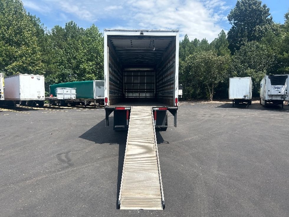 Medium Duty Box Truck-Light and Medium Duty Trucks-International-2022-MV607-Duluth-GA-356,880\n\t\tmiles-$ 23,250 - Image 9