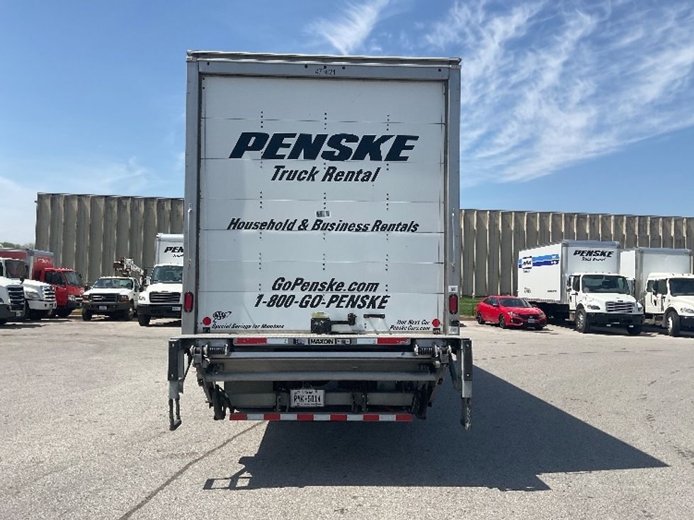 Medium Duty Box Truck-Light and Medium Duty Trucks-International-2022-MV607-Earth City-MO-121,669\n\t\tmiles-$ 71,250 - Image 7