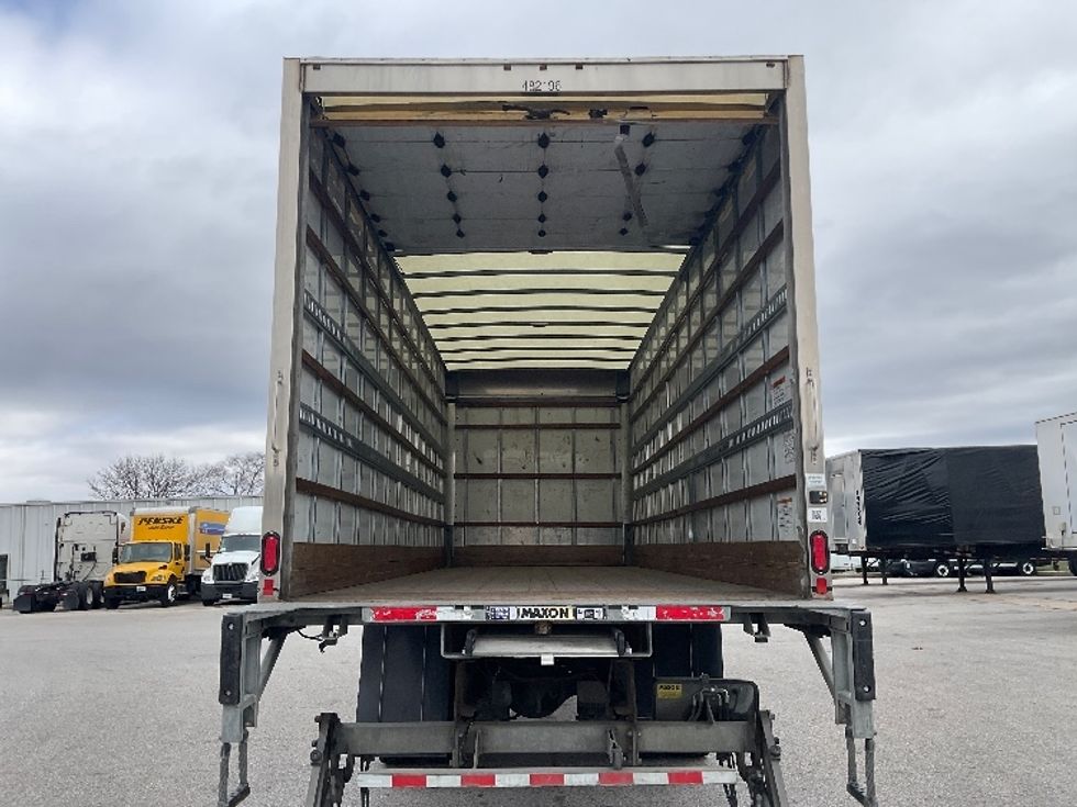Medium Duty Box Truck-Light and Medium Duty Trucks-International-2022-MV607-Earth City-MO-224,186\n\t\tmiles-$ 44,000 - Image 8
