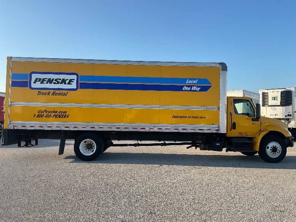 Medium Duty Box Truck-Light and Medium Duty Trucks-International-2022-MV607-Earth City-MO-234,537\n\t\tmiles-$ 38,500 - Image 15