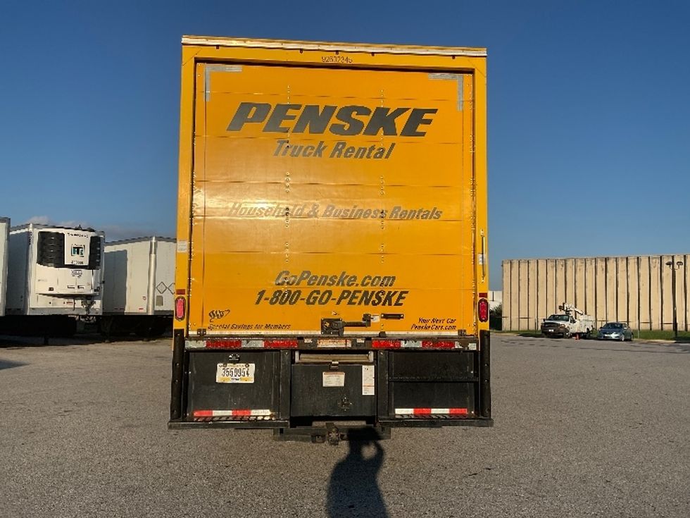 Medium Duty Box Truck-Light and Medium Duty Trucks-International-2022-MV607-Earth City-MO-234,537\n\t\tmiles-$ 38,500 - Image 7
