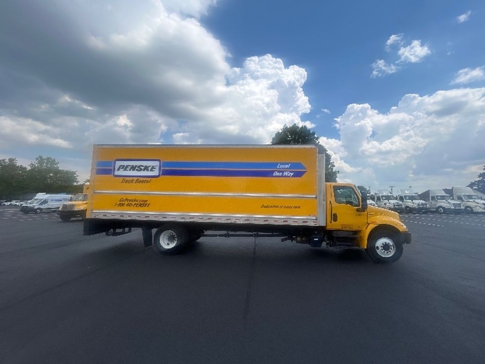 Medium Duty Box Truck-Light and Medium Duty Trucks-International-2022-MV607-Earth City-MO-243,657\n\t\tmiles-$ 36,750 - Image 15