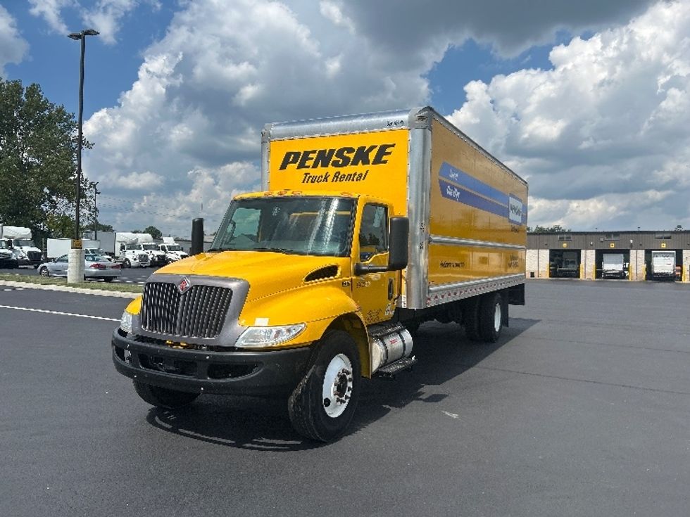Medium Duty Box Truck-Light and Medium Duty Trucks-International-2022-MV607-Earth City-MO-243,657\n\t\tmiles-$ 36,750 - Image 3