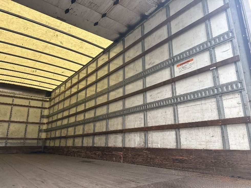 Medium Duty Box Truck-Light and Medium Duty Trucks-International-2022-MV607-East Chicago-IN-224,681\n\t\tmiles-$ 48,000 - Image 12