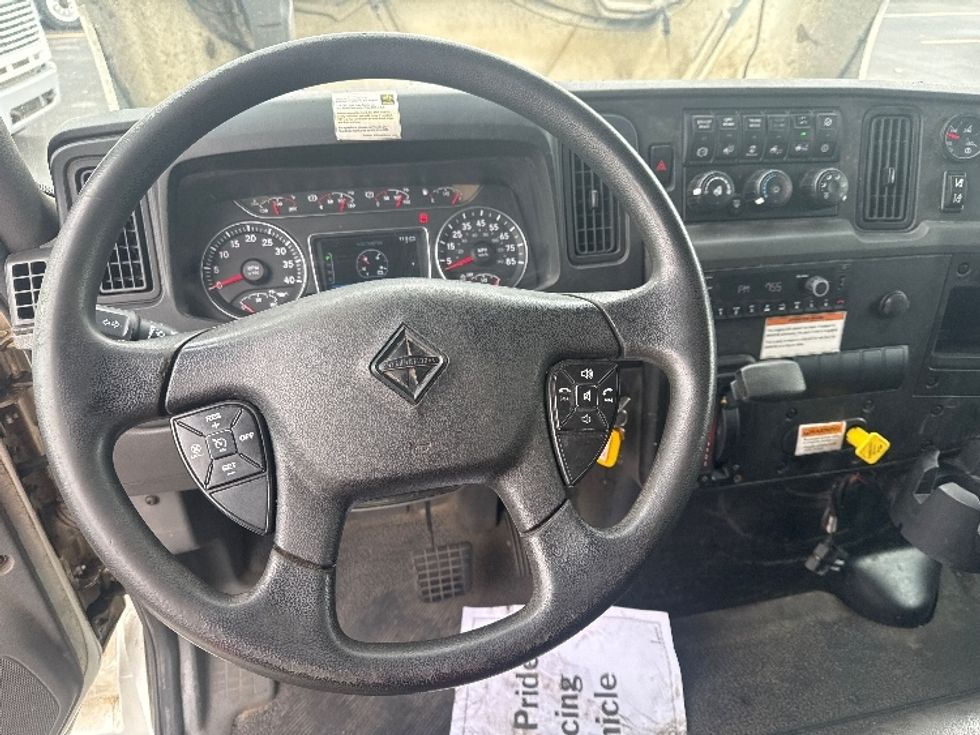 Medium Duty Box Truck-Light and Medium Duty Trucks-International-2022-MV607-East Chicago-IN-224,681\n\t\tmiles-$ 48,000 - Image 18