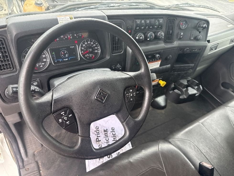 Medium Duty Box Truck-Light and Medium Duty Trucks-International-2022-MV607-East Chicago-IN-224,681\n\t\tmiles-$ 48,000 - Image 17