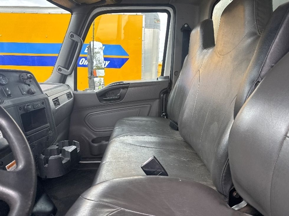 Medium Duty Box Truck-Light and Medium Duty Trucks-International-2022-MV607-East Chicago-IN-224,681\n\t\tmiles-$ 48,000 - Image 19