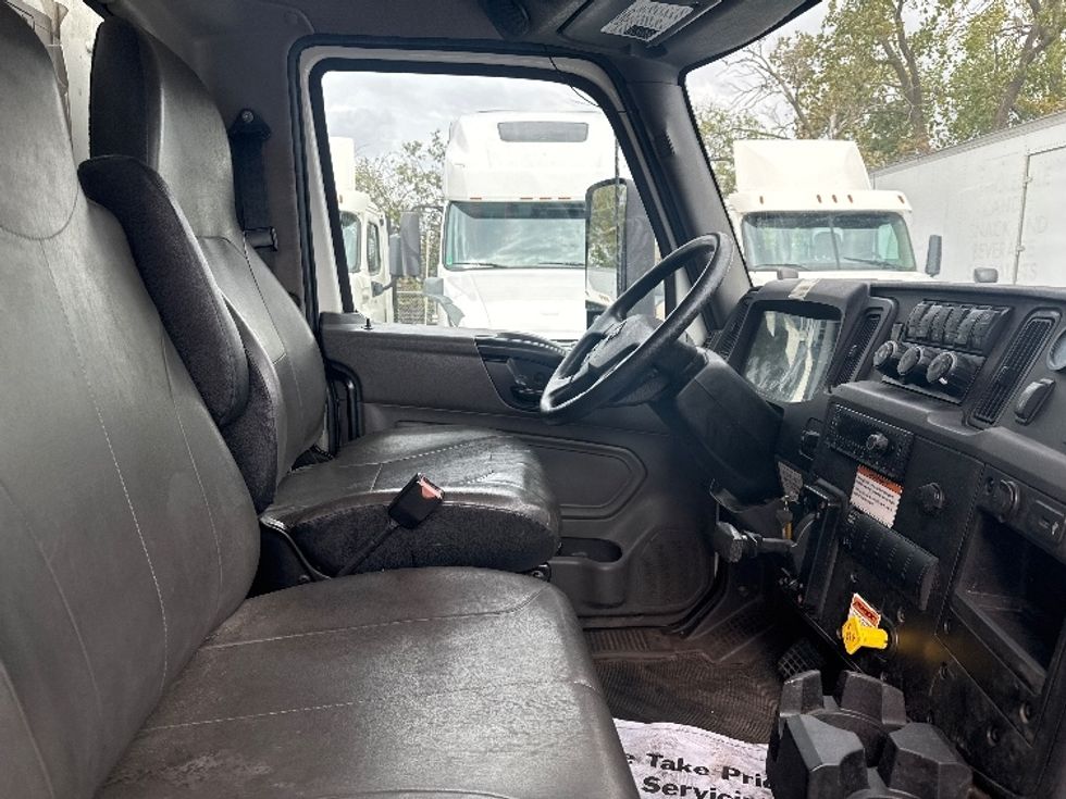 Medium Duty Box Truck-Light and Medium Duty Trucks-International-2022-MV607-East Chicago-IN-224,681\n\t\tmiles-$ 48,000 - Image 22